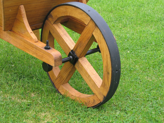 Wheelbarrow 04
